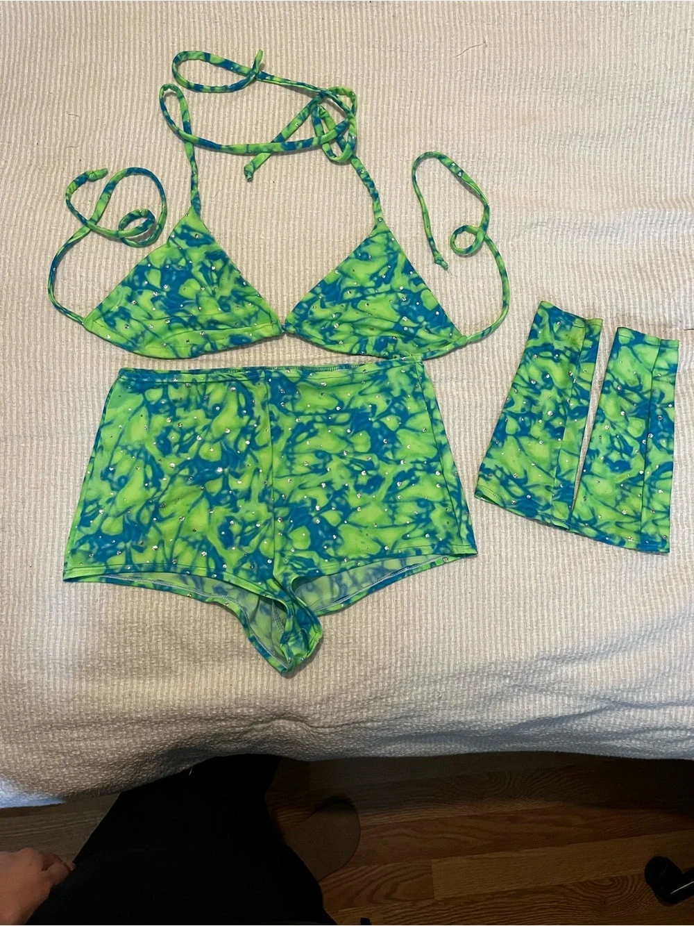 Neon Green & Teal Rave outfit